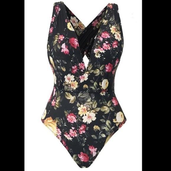 Cupshe Other - Floral One Piece Bathing Suit